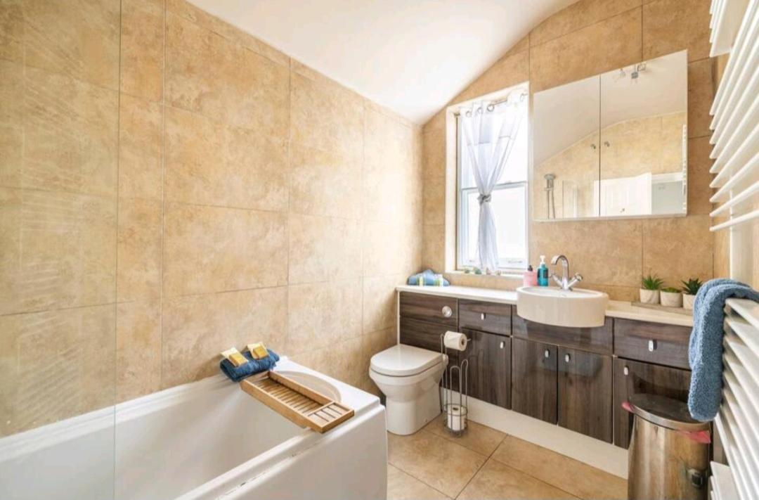 The Mews - Less Than 1Km To City Centre - Stadium - Castle - 10 Min Walk Cardiff Exterior foto